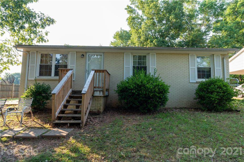 2028 Kennedy Drive - Photo 1