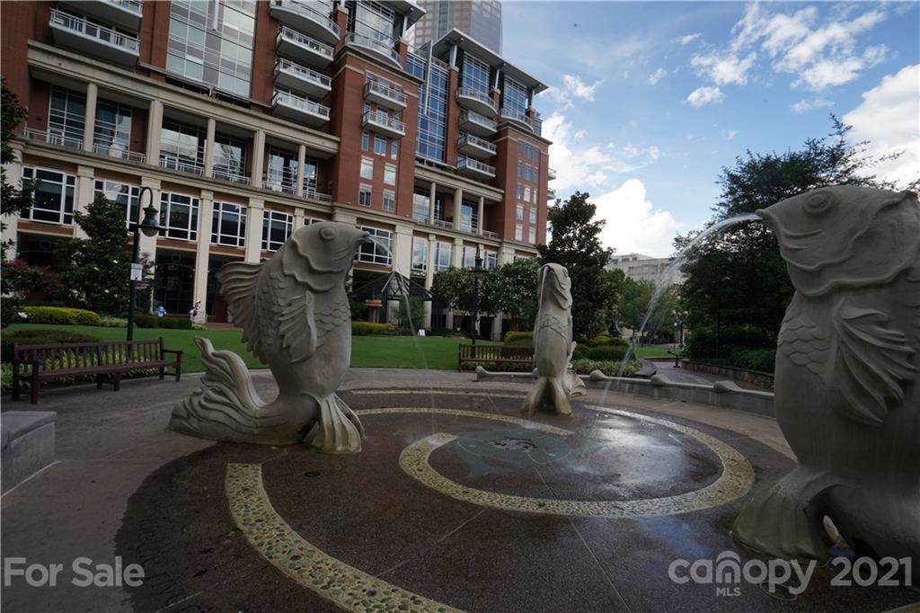 435 Tryon Street - Photo 1