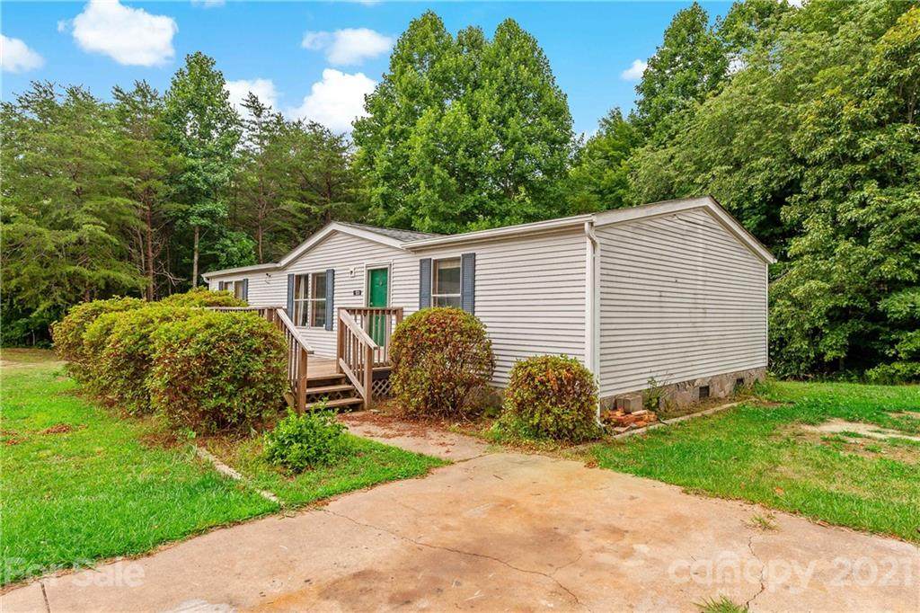 133 Harmony Drive - Photo 1