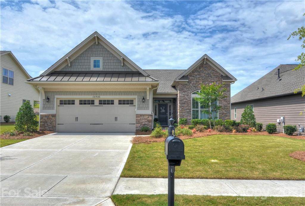 15935 Vale Ridge Drive - Photo 1