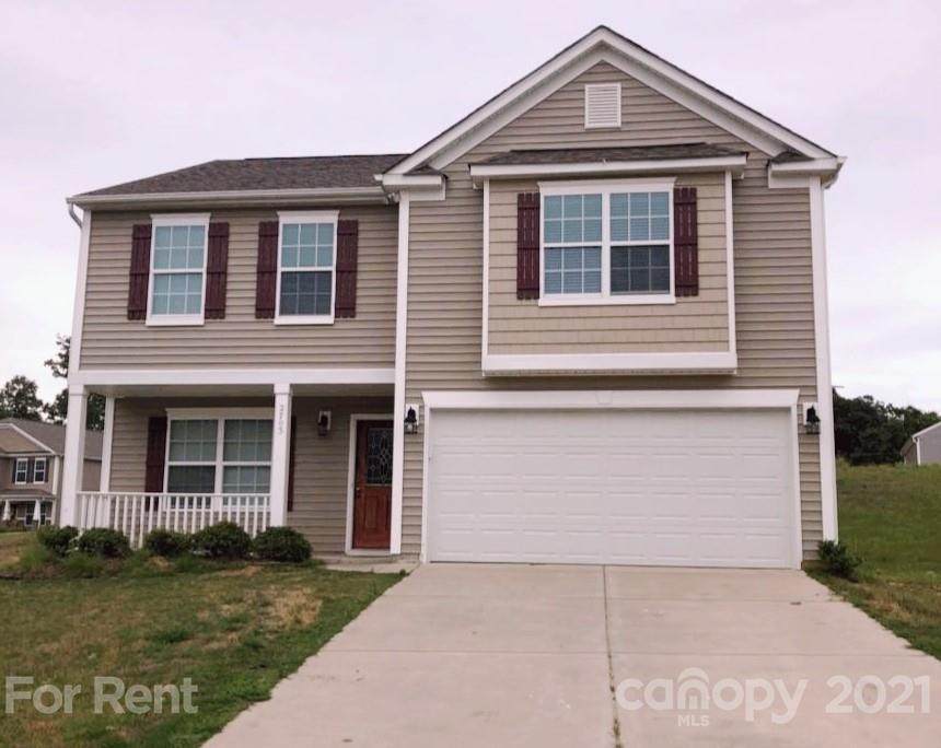 2703 Golden Rose Lane - Photo 1