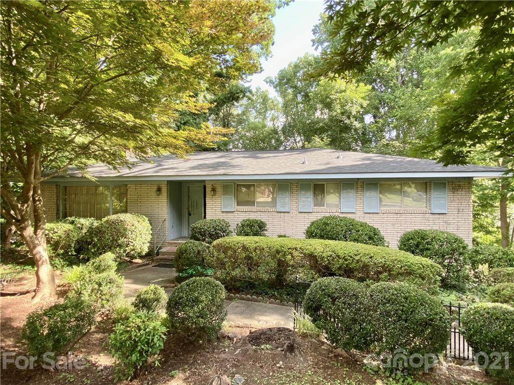 1104 Edgedale Drive - Photo 1