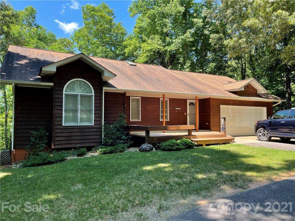 134 Sunburst Drive - Photo 1