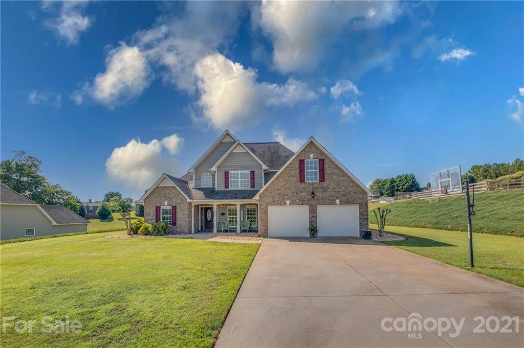 174 Turnberry Way - Photo 1