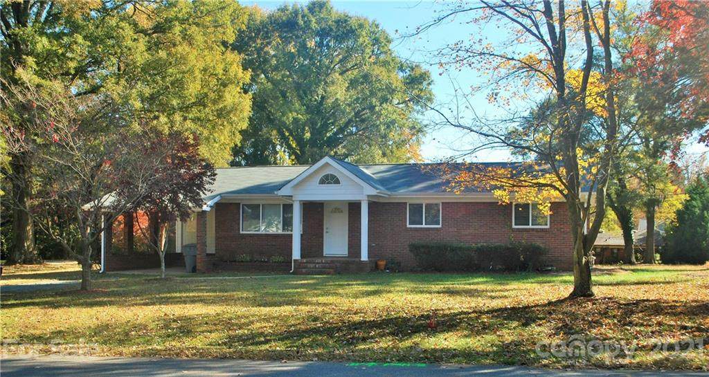 320 Owen Boulevard - Photo 1