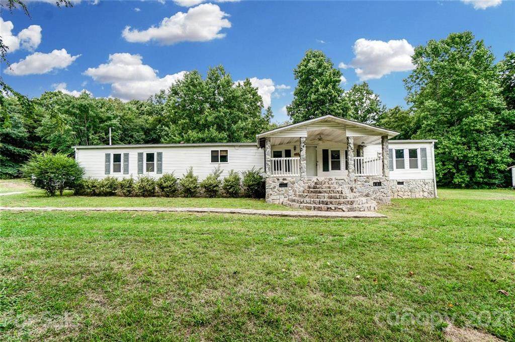 1027 Dovetail Trail - Photo 1