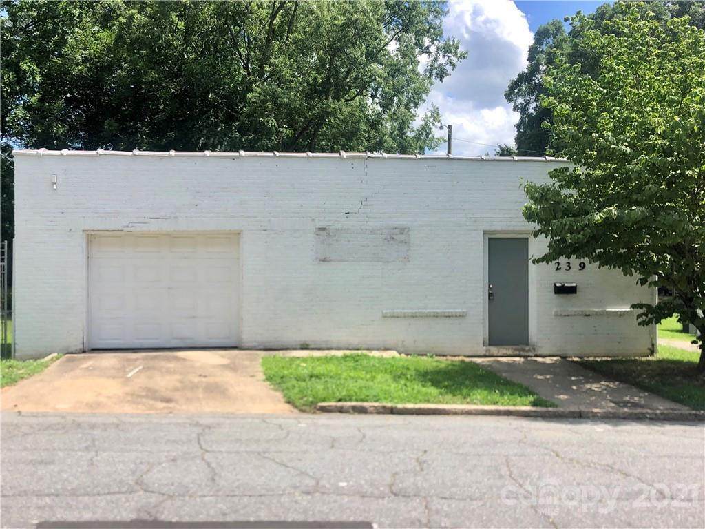 239 Brookwood Avenue - Photo 1