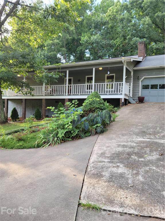 2931 Ramblewoods Drive - Photo 1