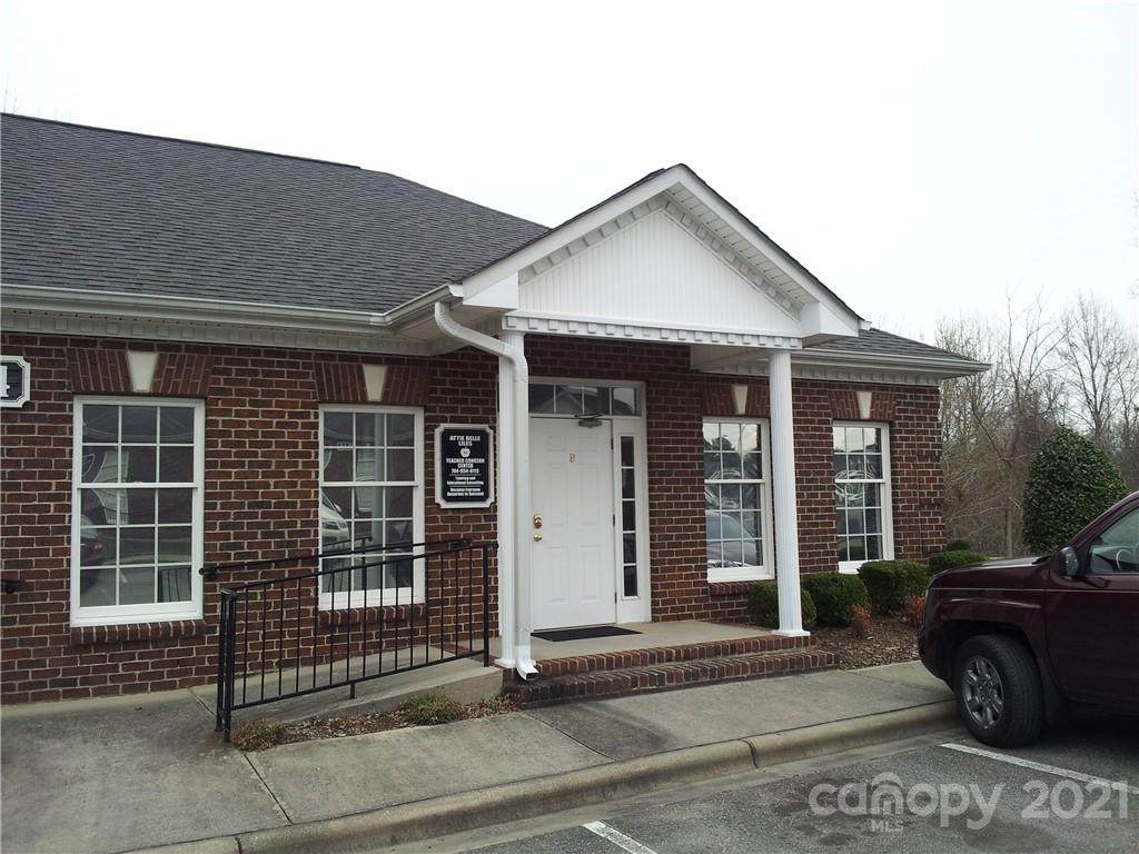 1544 Union Road - Photo 1