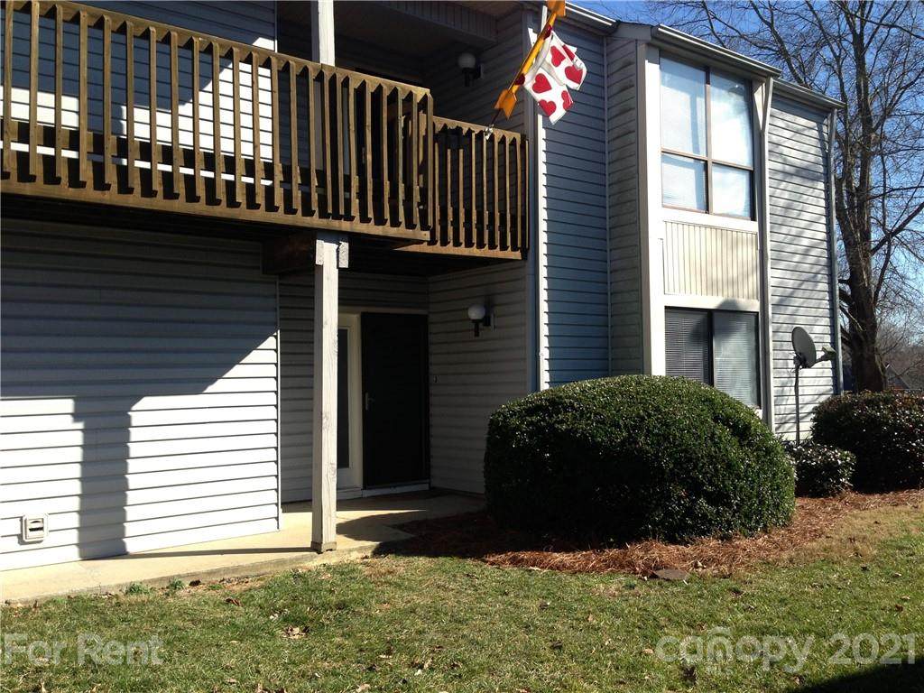 10921 Harrowfield Road - Photo 1