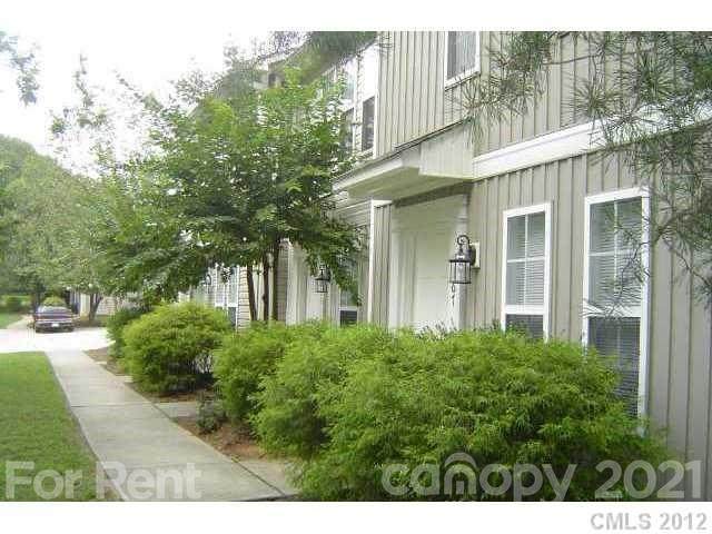 163 Pounds Avenue - Photo 1