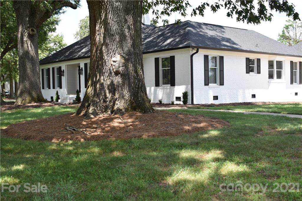 244 James Road - Photo 1