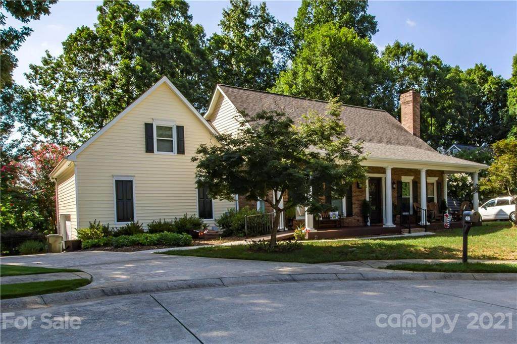 1211 Hastings Court - Photo 1