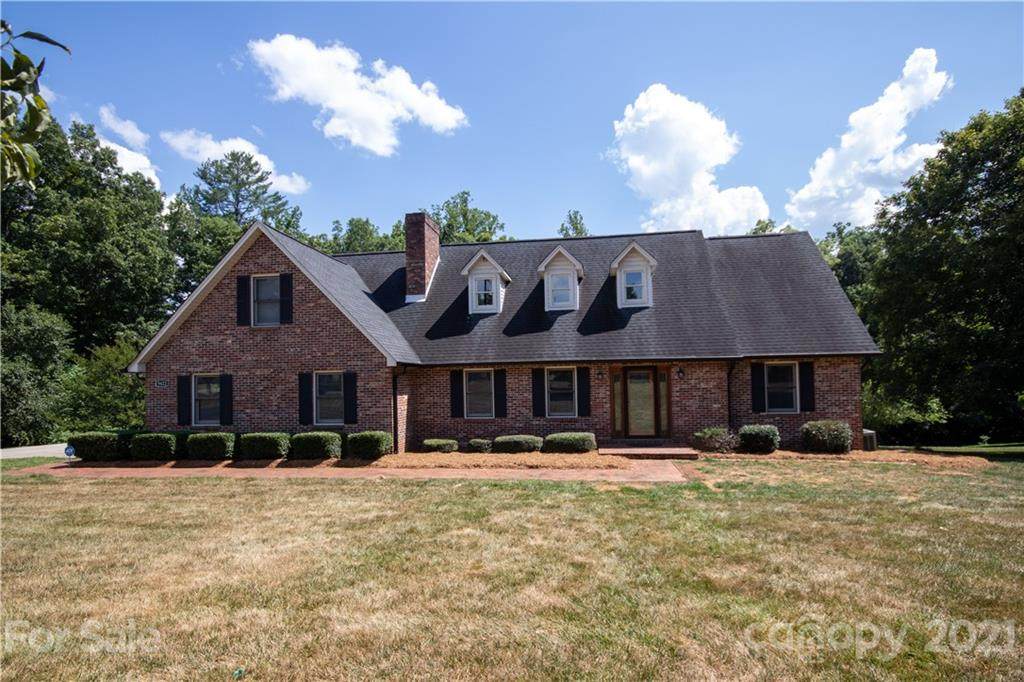 9422 Indian Hills Street - Photo 1