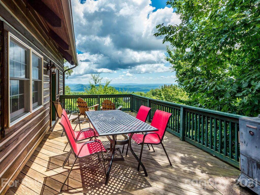 195 Martin Court - Photo 1