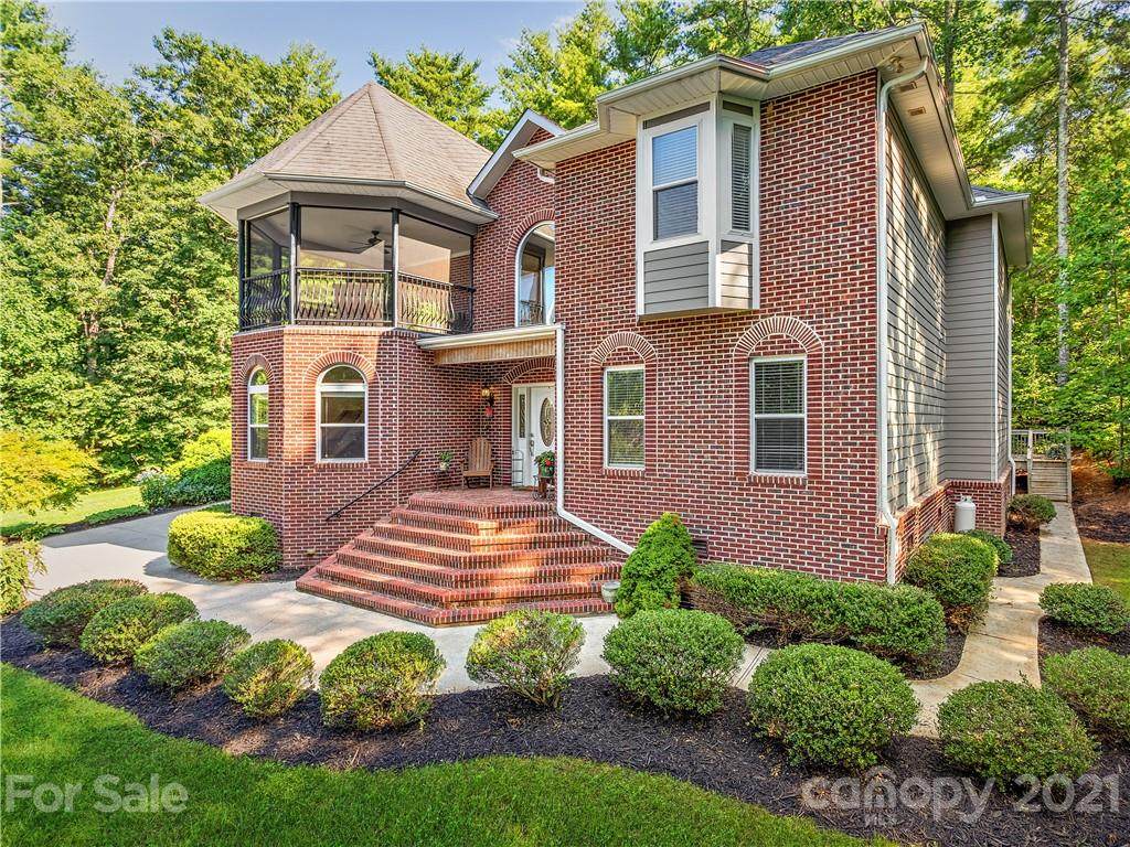 15 Madelyn Lane - Photo 1