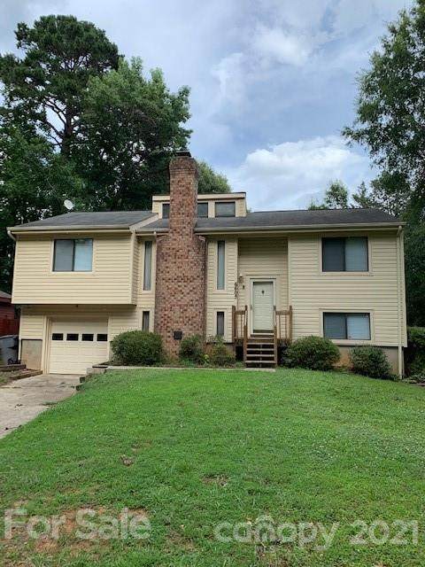 6605 Piney Path Road - Photo 1