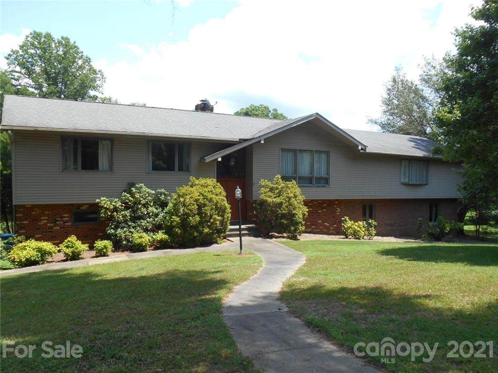 324 Knollwood Avenue - Photo 1