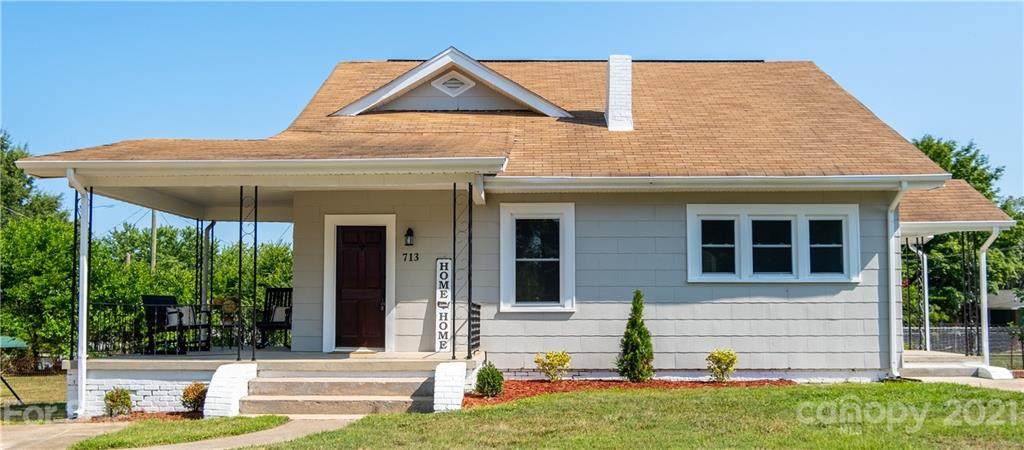 713 1st Rainbow Street - Photo 1