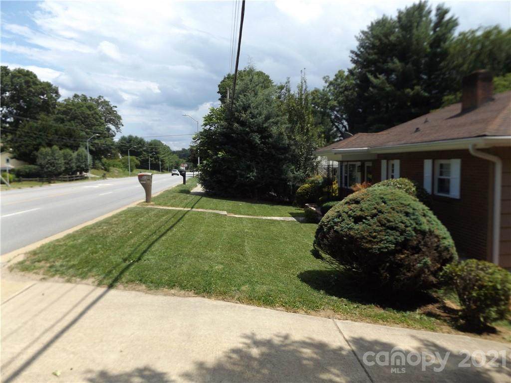 262 New Leicester Highway - Photo 1