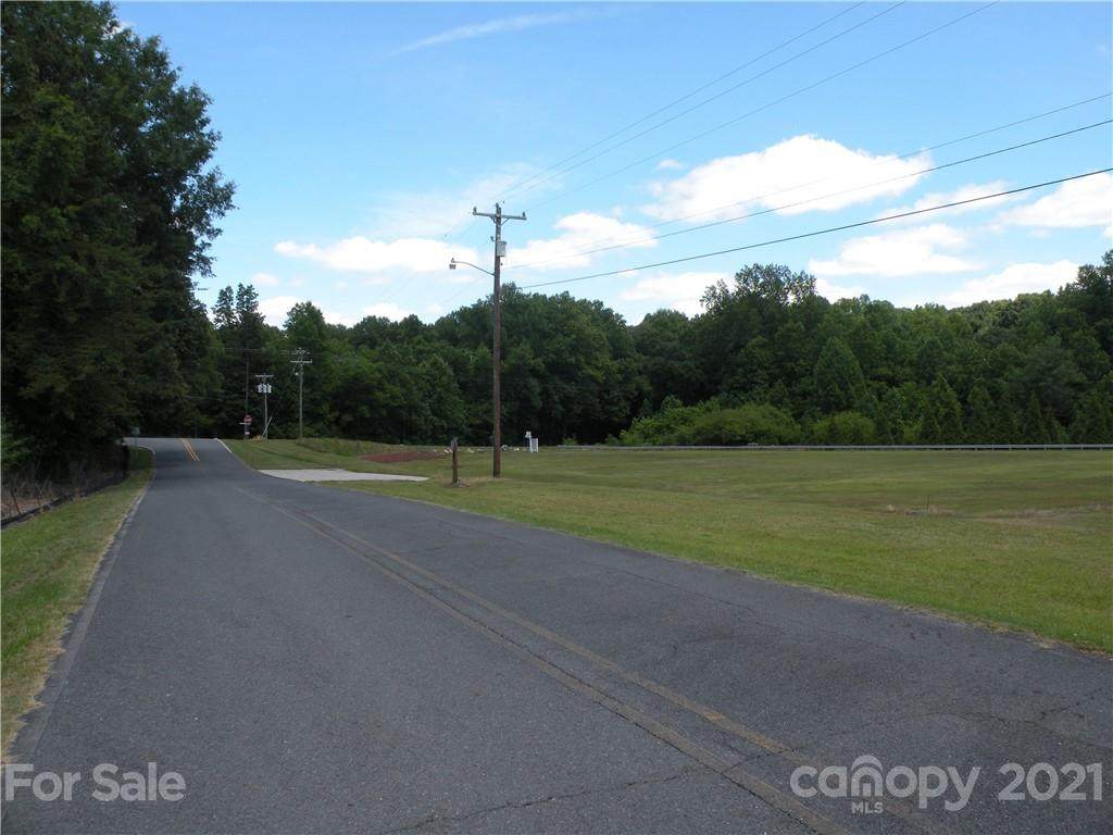200 Charlotte Street - Photo 1