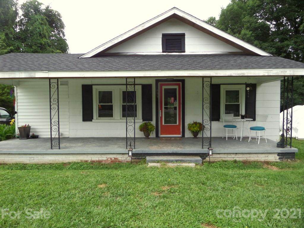 499 Oak Grove Road - Photo 1