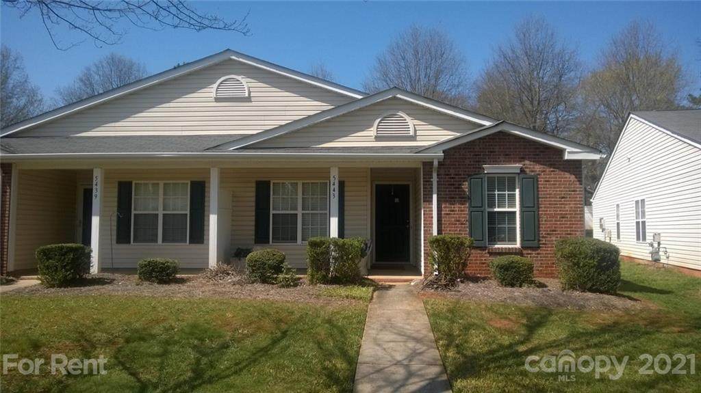 5443 Harris Cove Drive - Photo 1