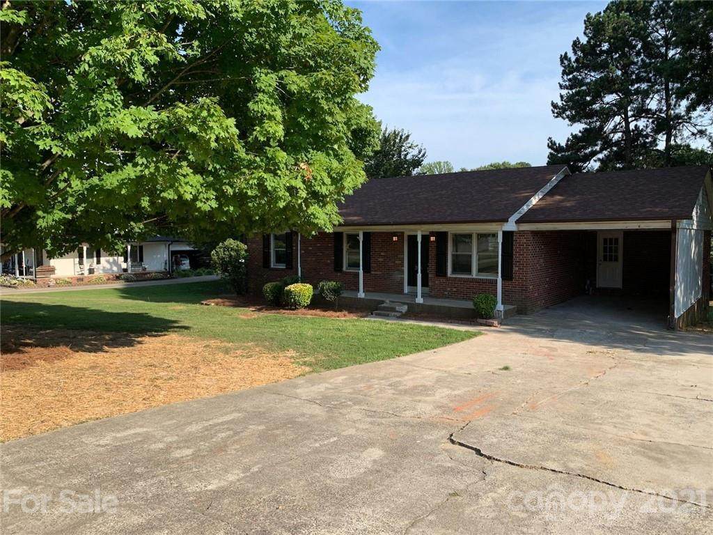 2096 Carpenter Drive - Photo 1