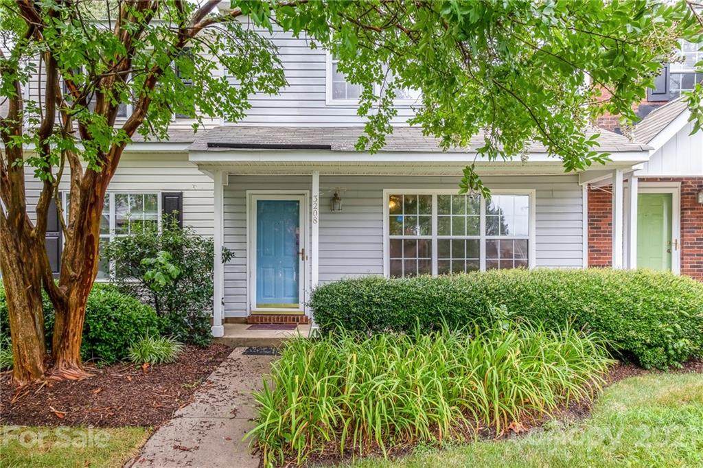3208 Summercroft Lane - Photo 1