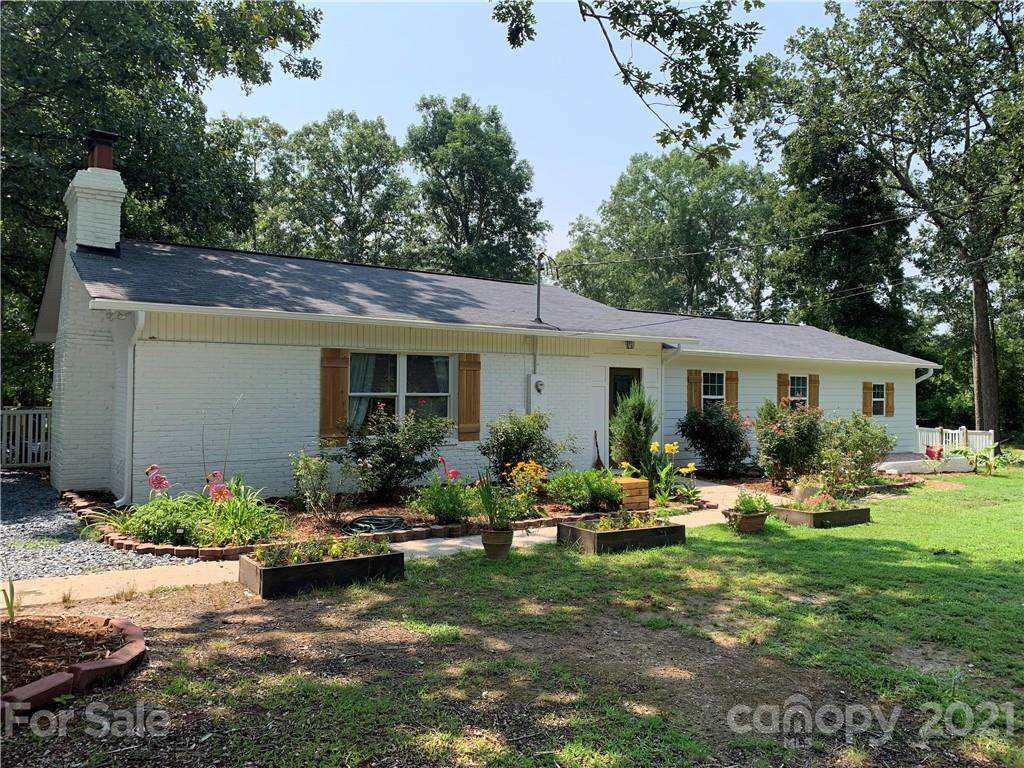 13024 Austin Road - Photo 1