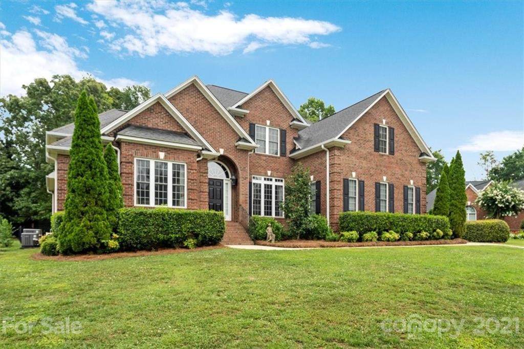 5102 Iveystone Court - Photo 1