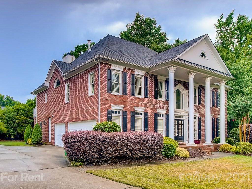 8623 Edgewood Grove Trail - Photo 1