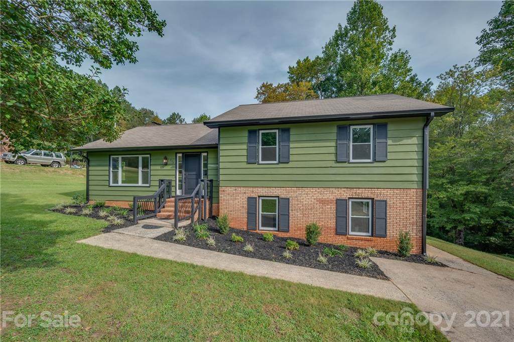 257 River Hills Drive - Photo 1