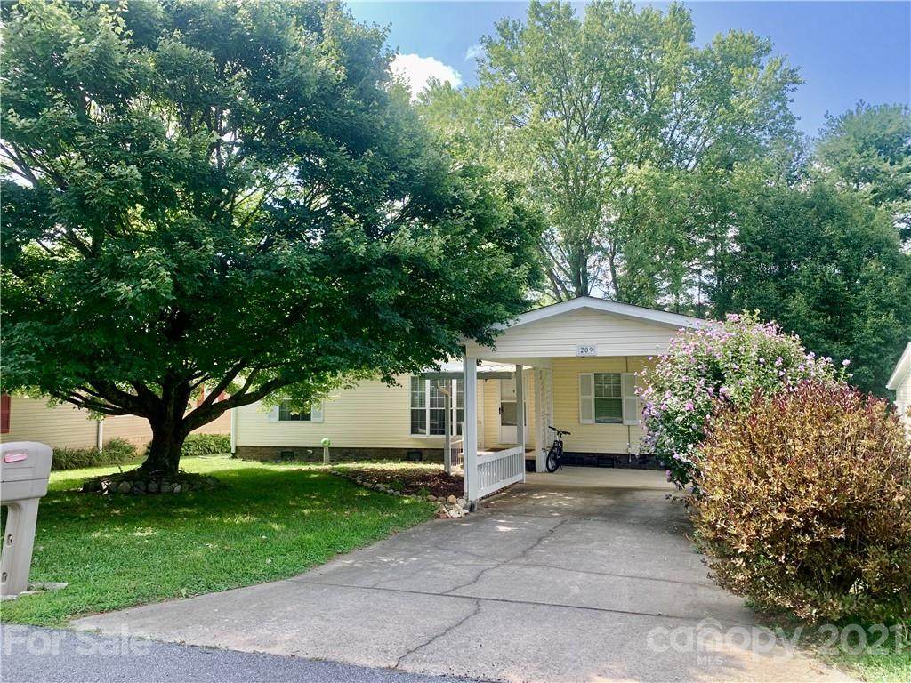 209 Misty Lane - Photo 1