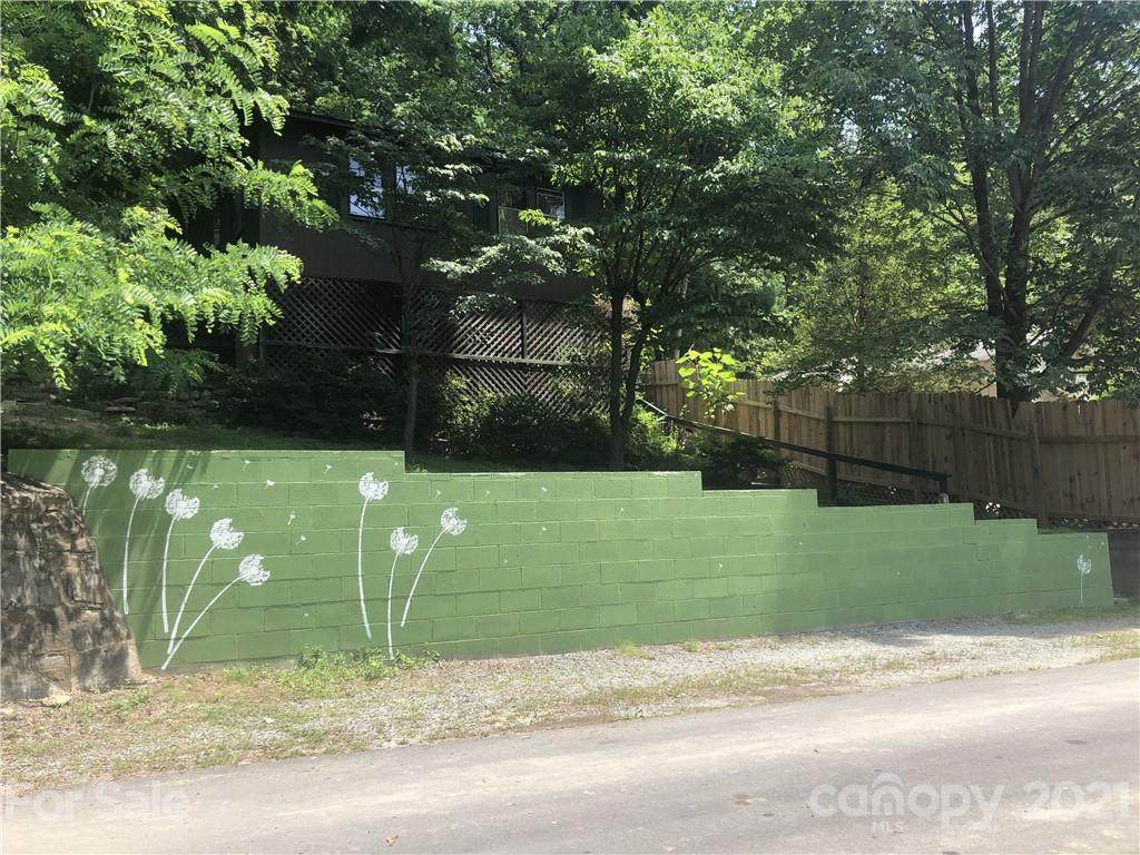 395 Terrace Drive - Photo 1