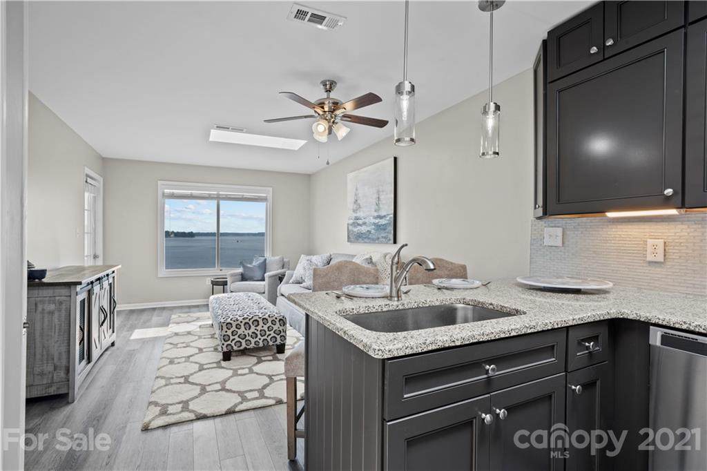 7831 Spinnaker Bay Drive - Photo 1