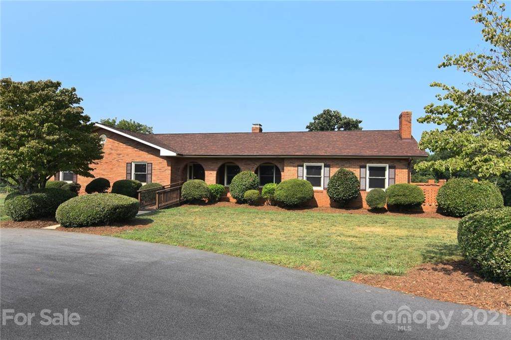 5221 Bolick Road - Photo 1