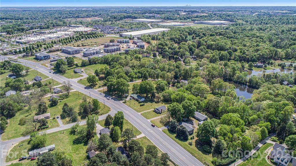 6600 Fingerlake Drive - Photo 1