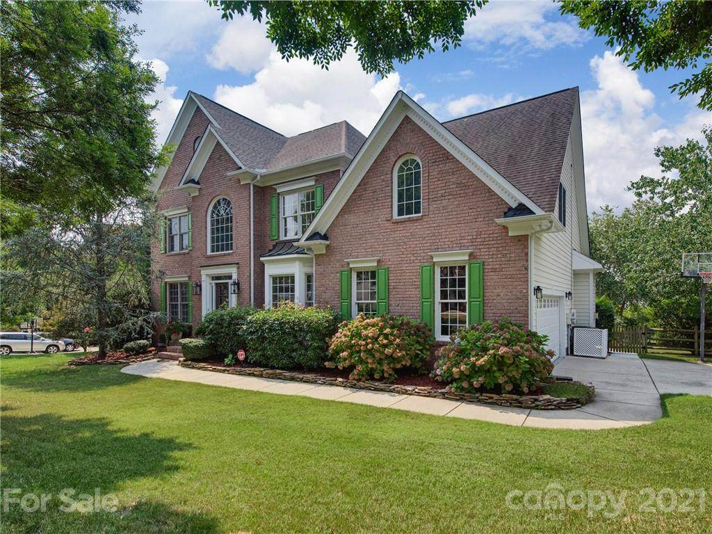 3086 River Bend Drive - Photo 1