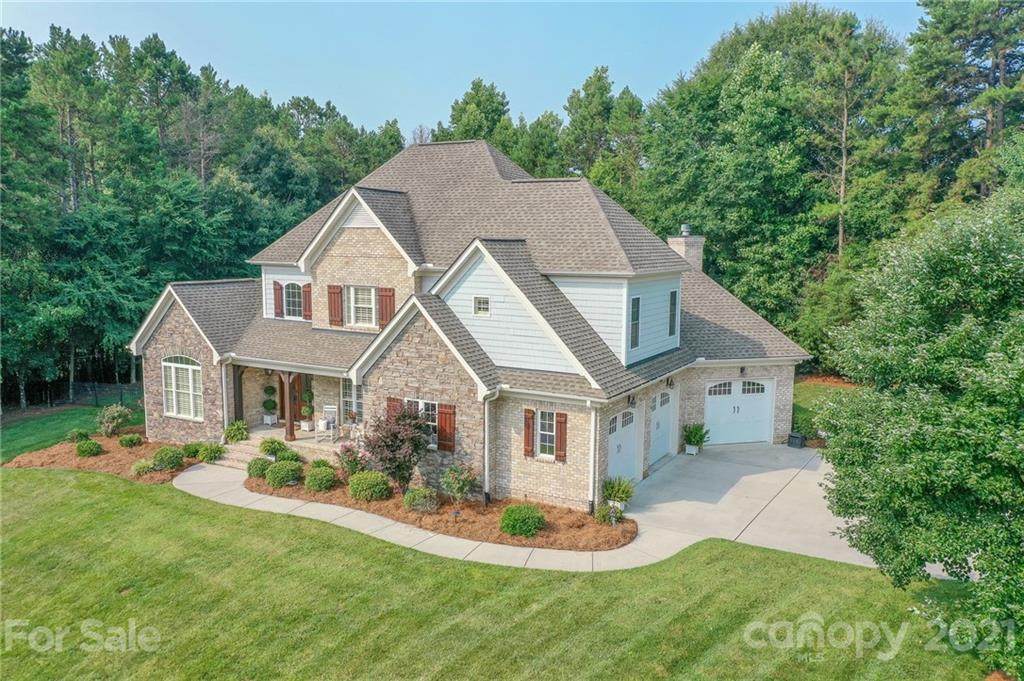 6246 Fox Chase Drive - Photo 1