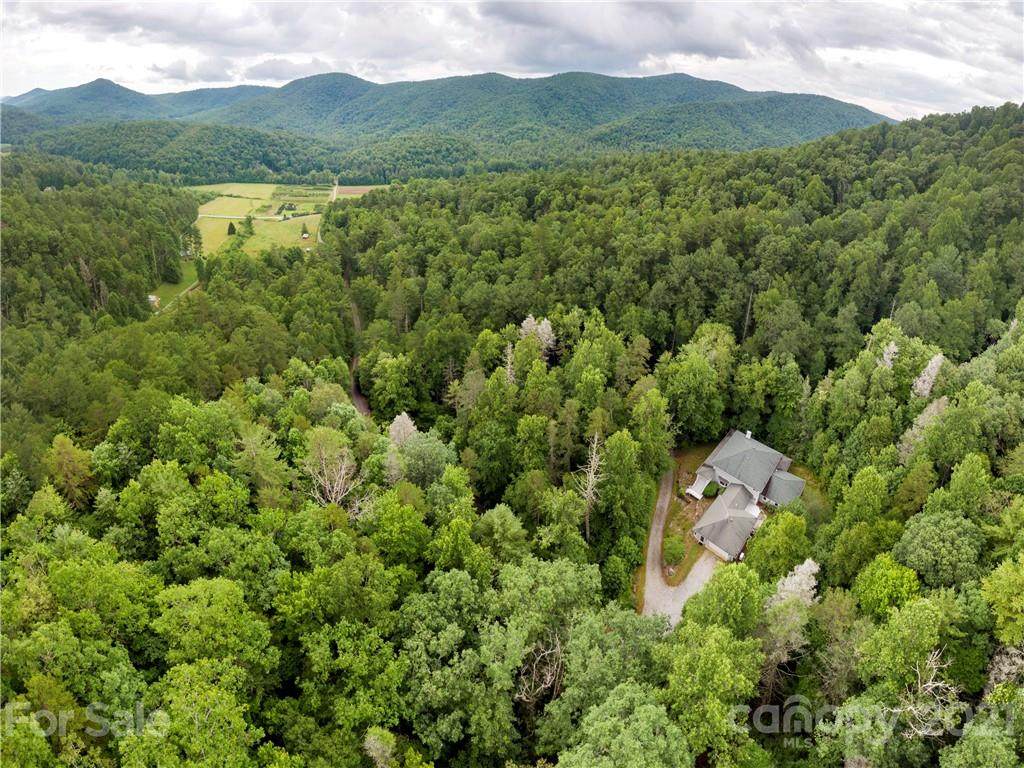 5850 Green River Road - Photo 1