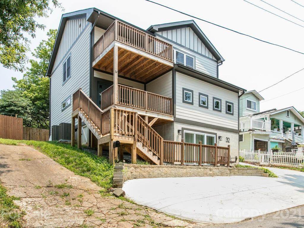 32 Huntington Street - Photo 1