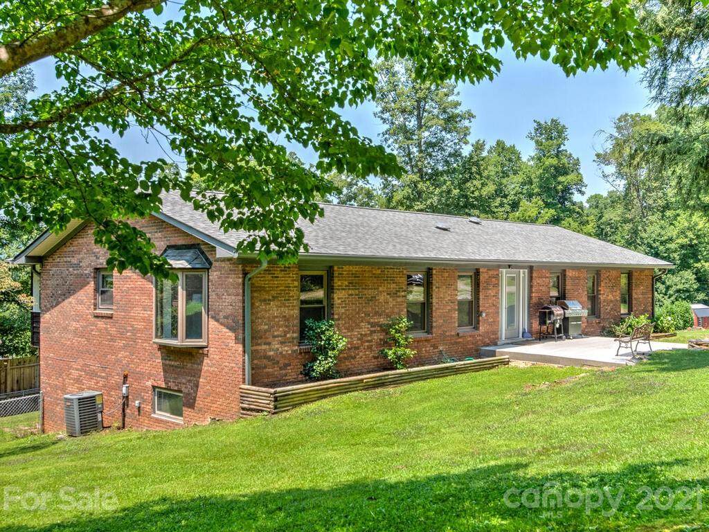 84 Queen Road - Photo 1