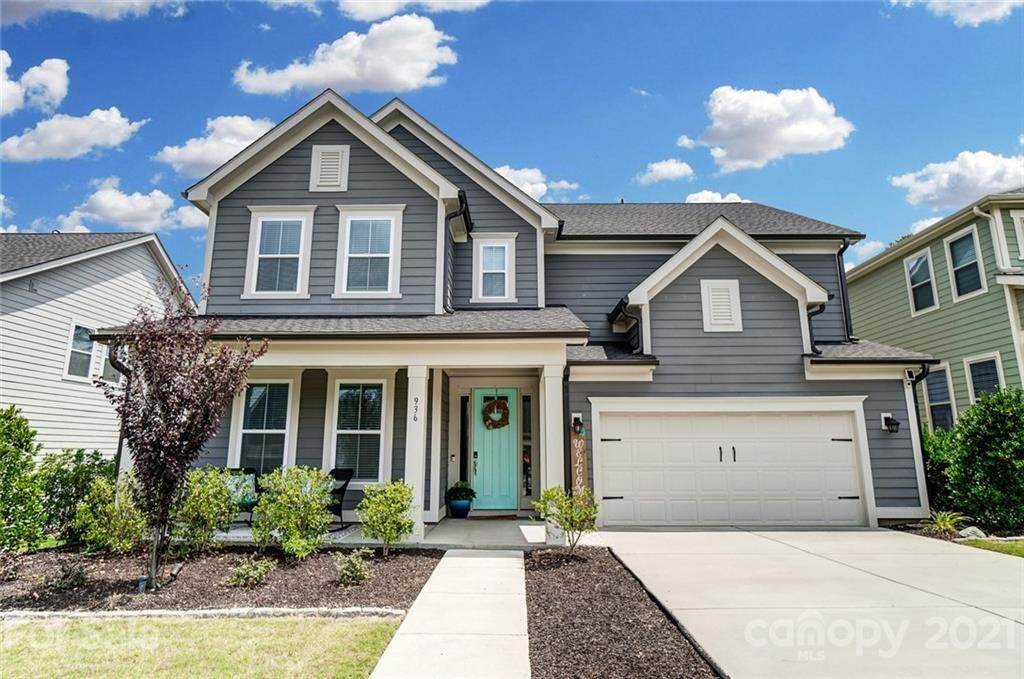 936 Elderberry Lane - Photo 1