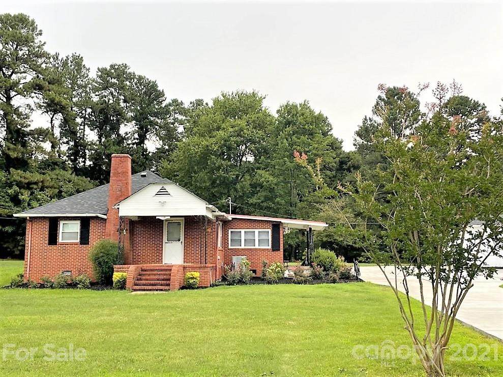 158 Beulah Road - Photo 1
