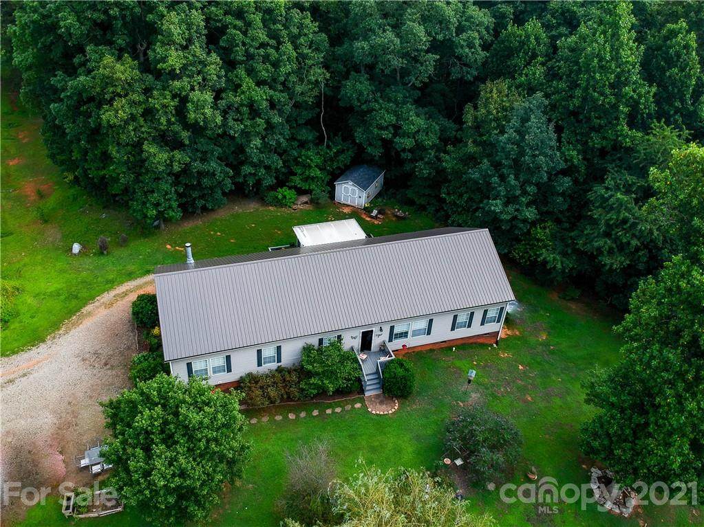 1028 Berea Church Quincy Road - Photo 1