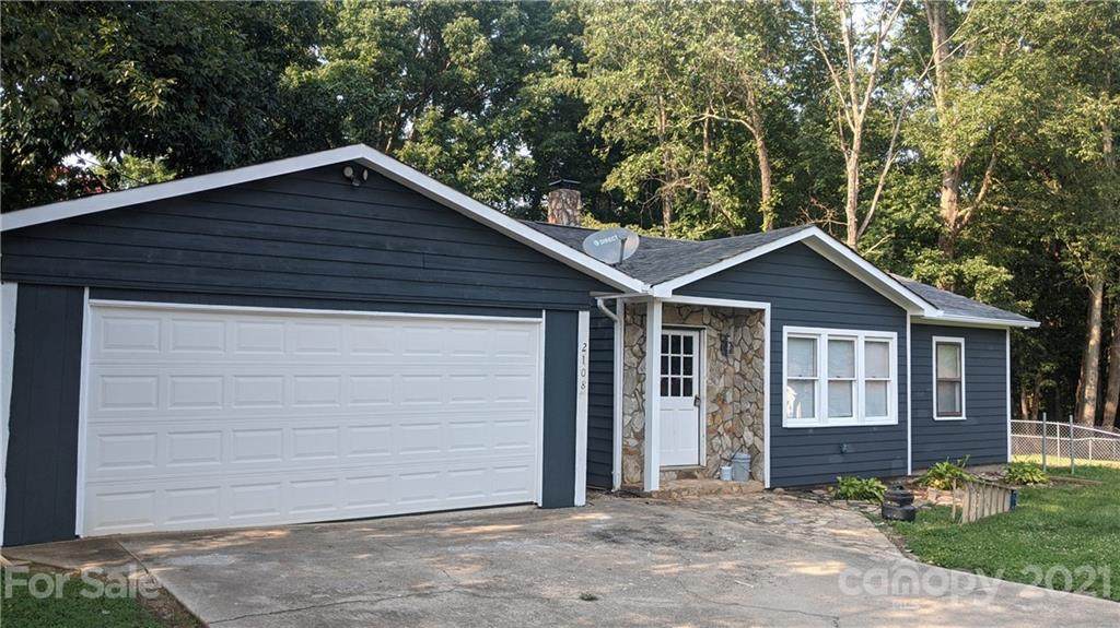 2108 Brown Place - Photo 1