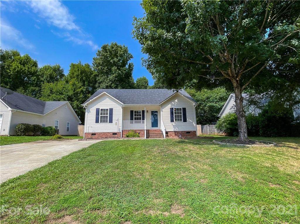2246 Kestrel Drive - Photo 1