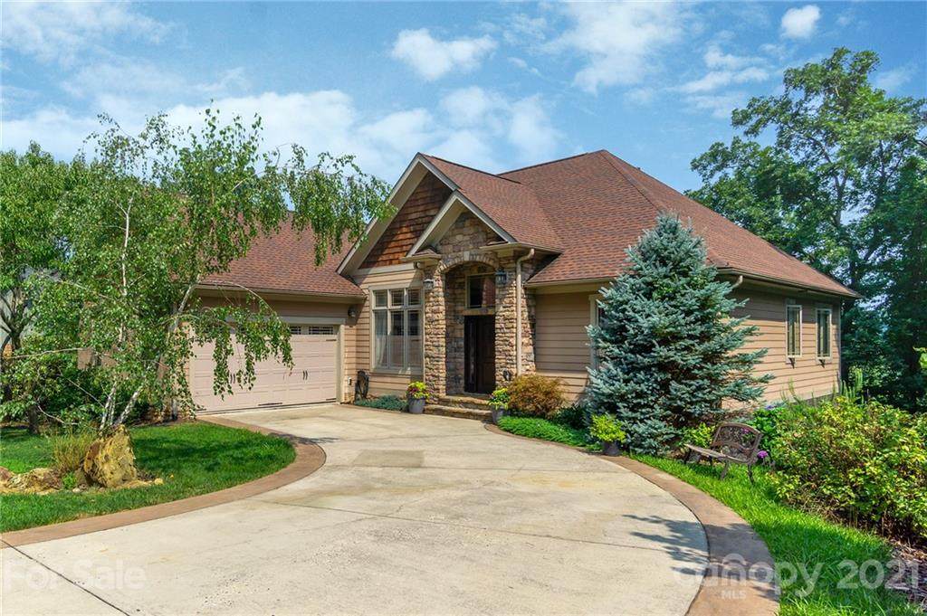 11 Forest Spring Drive - Photo 1