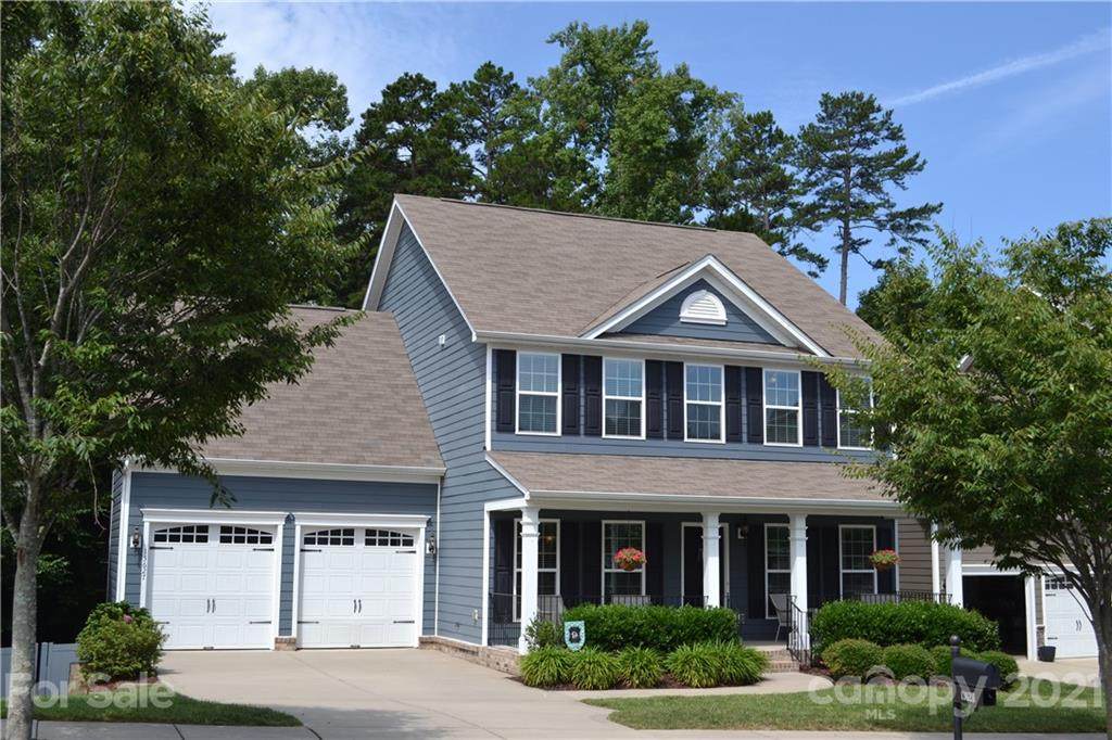 13627 Helen Benson Boulevard - Photo 1